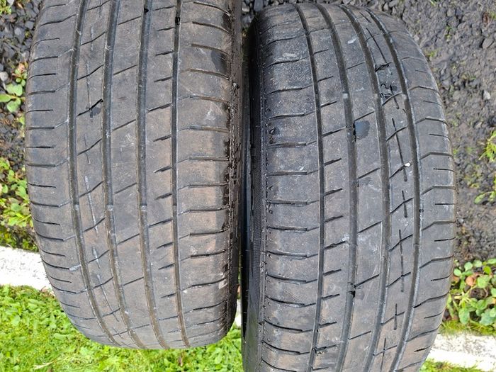 2x 235/55/19