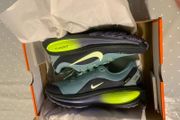 Nike Vomero 18 Gtx New Uk7.5