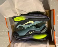 Nike Vomero 18 Gtx New Uk7.5
