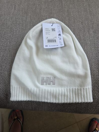 Helly hansen white beanie bnwt