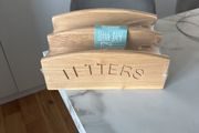 letters holder