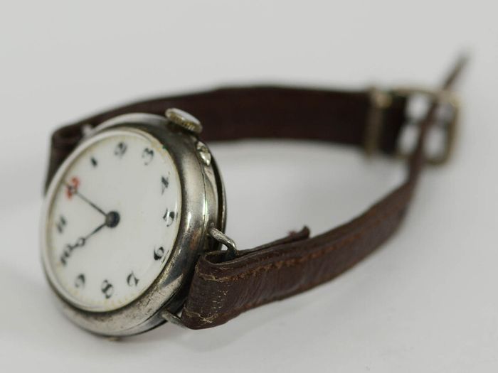 Vintage Silver Trench Wrist Watch