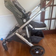 Uppababy Pram / Buggy