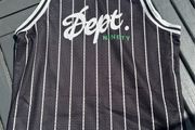Black &amp; White stripe sleeveless sports top - Size Approx Age 10-12 yrs)