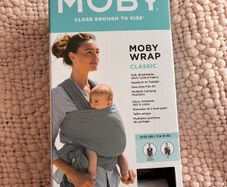 Moby Sling Grey
