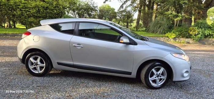 2012 Renault Megane