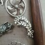 Vintage and antique silver brooches Image 6