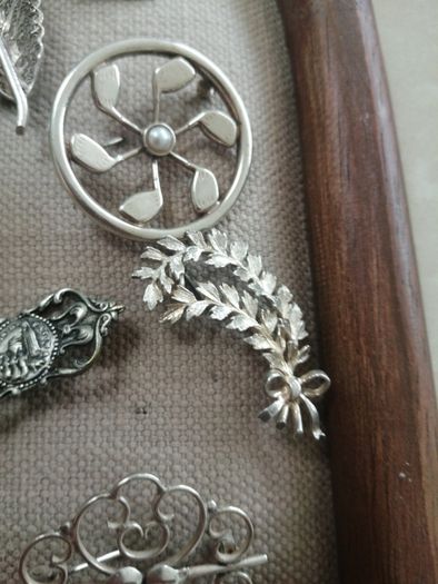 Vintage and antique silver brooches