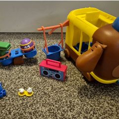 Hey Duggee Adventure Bus and Playset