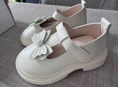 shoes girl