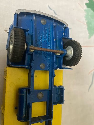 Dinky / Meccano 917. Mercedes truck and trailer. LP1920.