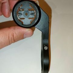 Garmin compatible front bar mount - used, good condition.