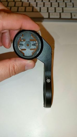 Garmin compatible front bar mount - used, good condition.