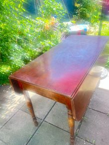 Mahogany DiningTable