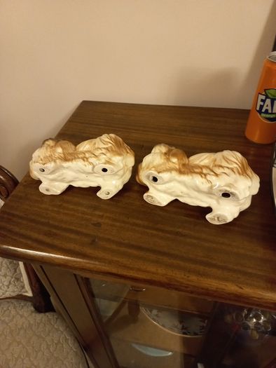 2 Vintage China Ornamental Mantlepiece Dogs...