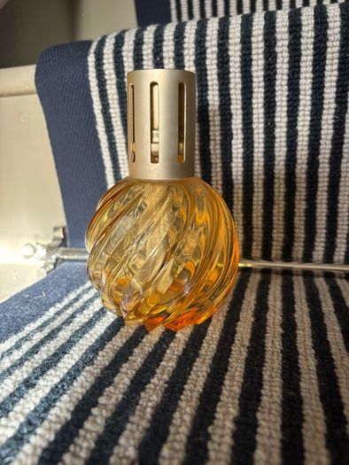 Ashleigh and burwood amber glass oil burner lamp