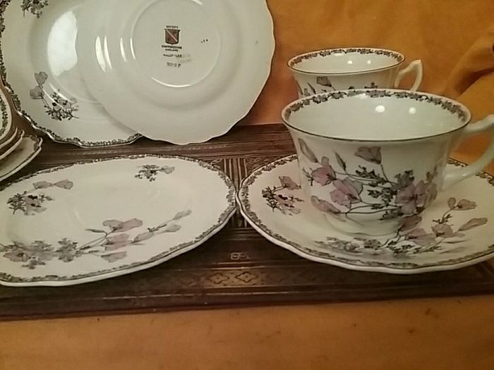 Four Place setting Tea Set