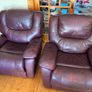 Sofa & 3 recliner chairs Image 5