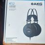 AKG K52 Closed-Back Headphones Image 2