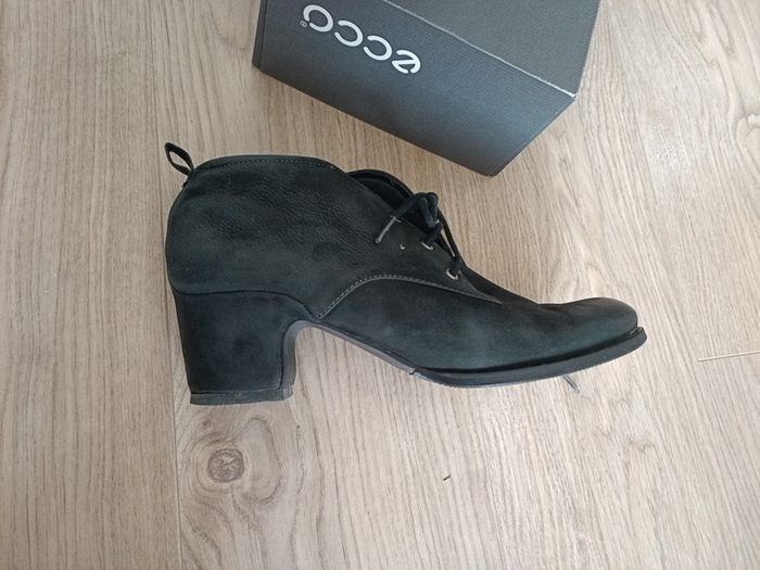 ECCO ankle boots