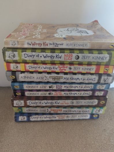 Diary of a wimpy kid books x 9 Jeff Kinney