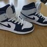 jordan size 4,5 Image 3