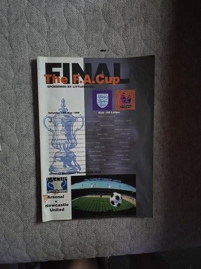 manchester united programmes