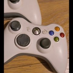 XBoX 360 controllers