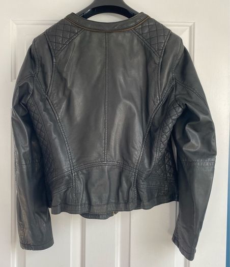Saki Genuine Leather Jacket (size 12)