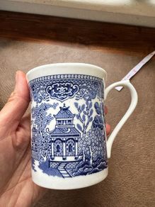 Churchill Willow Mugs