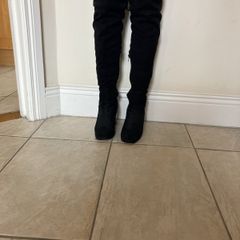 Ladies boots