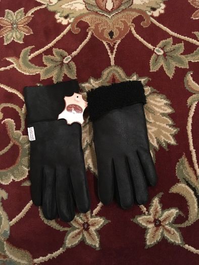 Luka Pelli Leather Gloves with natural fur, size- 7