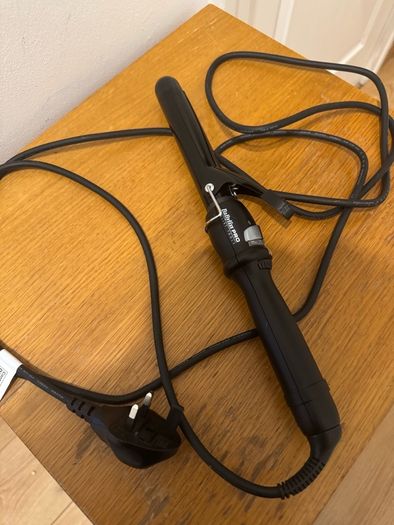 Babyliss curling iron