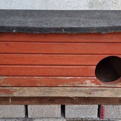 Wooden Outdoor  cat/ dog house