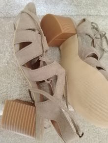 Sandals Size 4