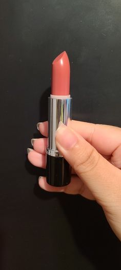 Elizabeth Arden Lipstick in 47 Rose Petal