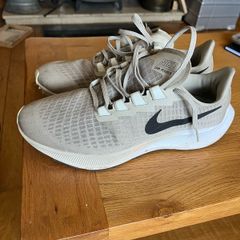nike runners