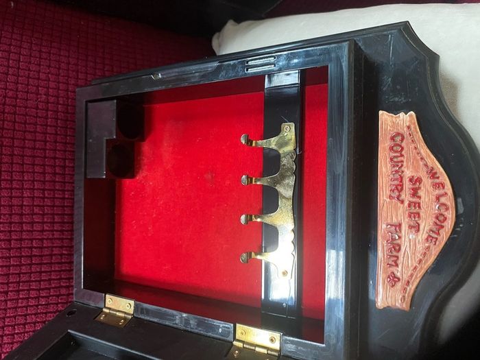 Sweet Country Farm Clock & Key Box