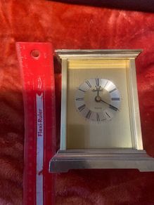 Wind up carriage clock