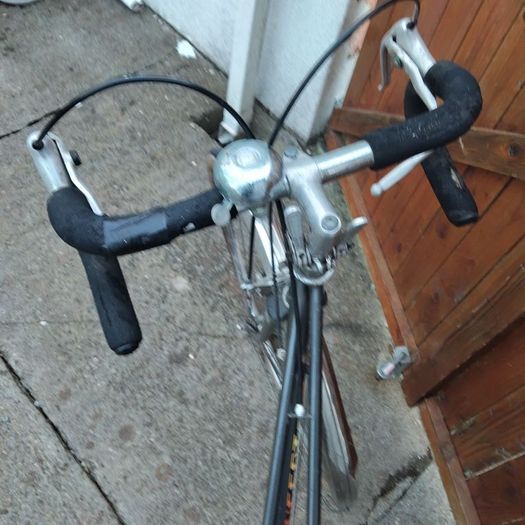 Vintage Peugeot Racing Bike