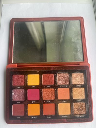 Natasha Denona Sunrise palette