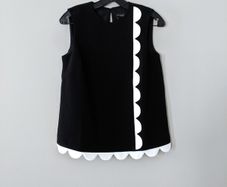 Back Twill Tank Top with Asymmetric Scallop Trim