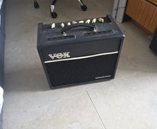 VOX vt20+ guitar Amplifier