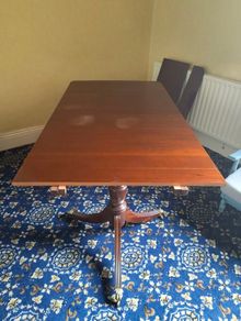 Solid wood extendable dining table and 6 chairs