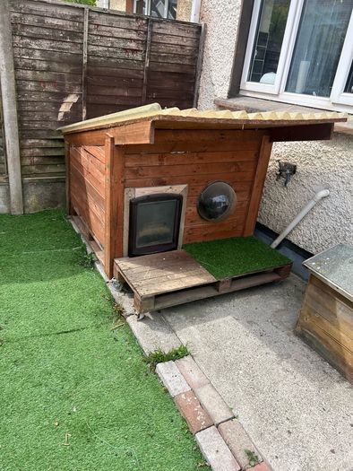 dog house