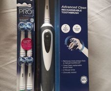 Electric toothbrush