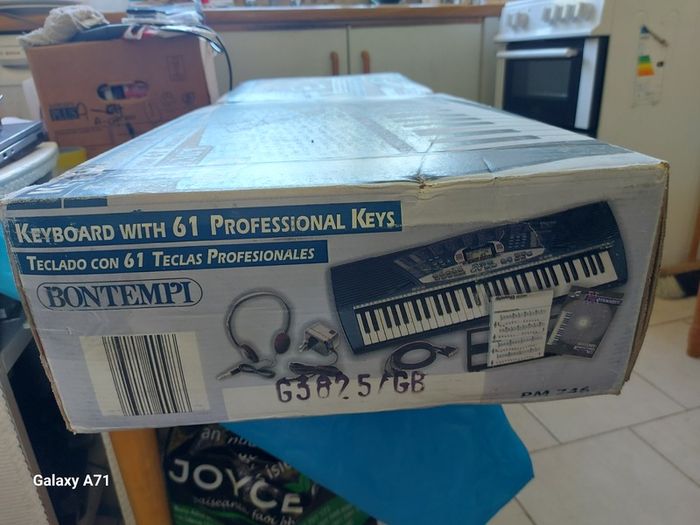 Bontempi System 5 Plus, 61 Professional key keyboard, Model No PM-746, with charger, headphones, songbooks,music sheet stand, new, never used