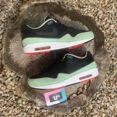 Premium Nike Air Max 1 Yeezy