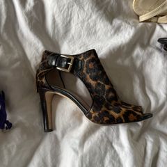 high heels