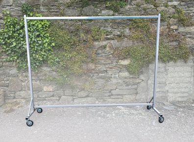 Commercial Clothes Rail
